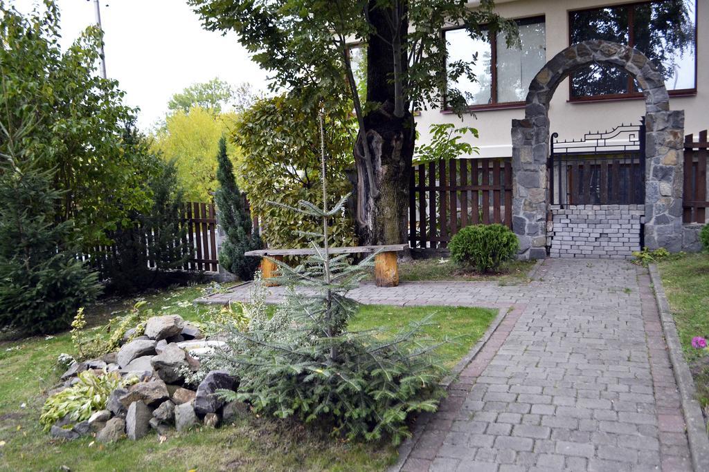 Malvy Hotel Truskavets Exterior foto